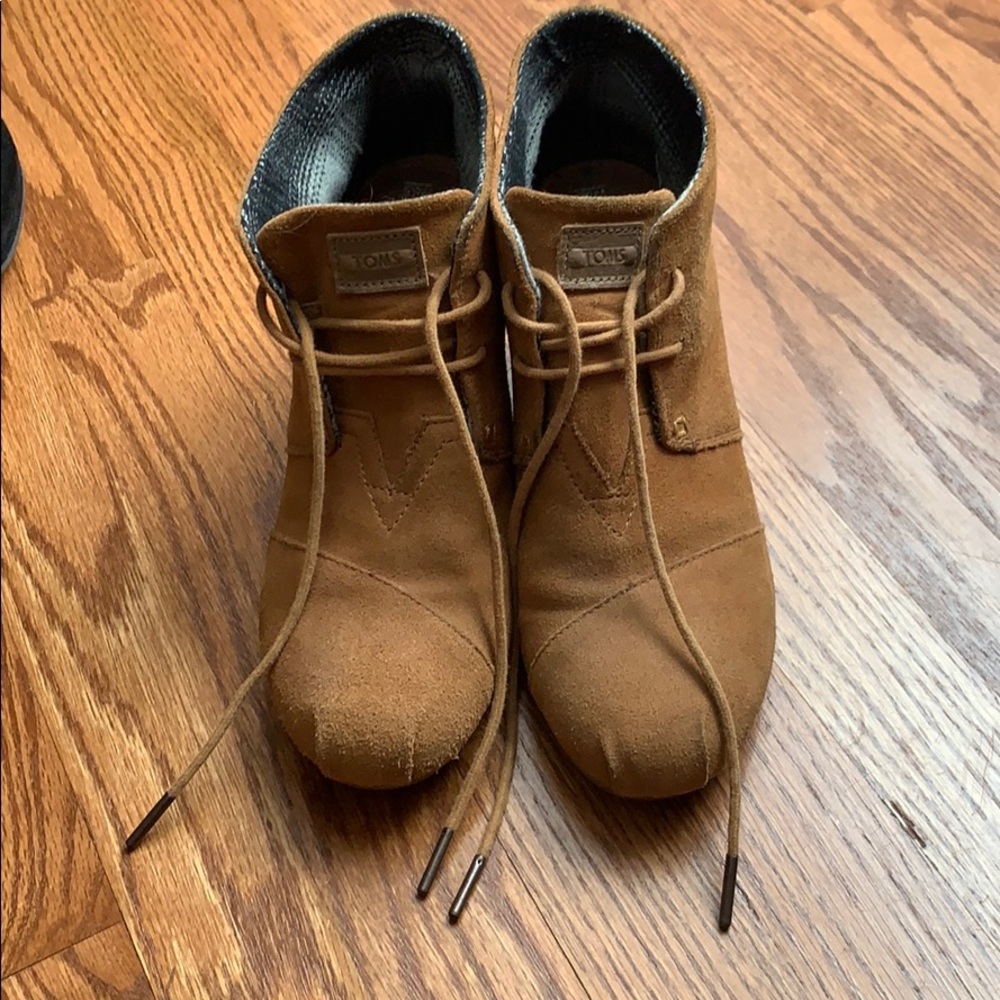 Toms Suede Wedge Booties